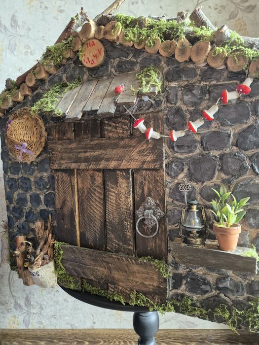 Продаётся Избушка сказочная