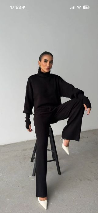 Мек, топъл и модрен плетен комплект