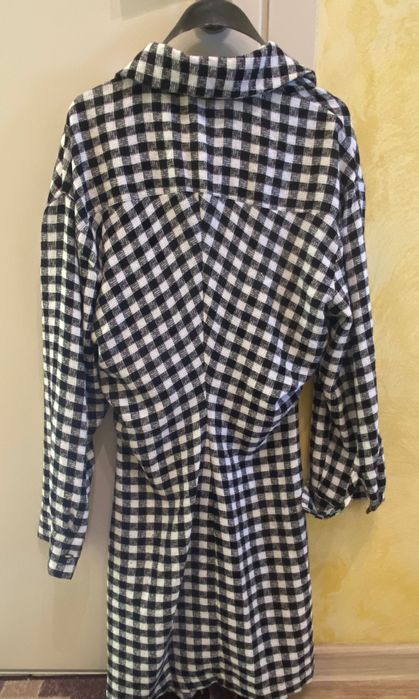Карирана рокля  - тип риза (Bershka)