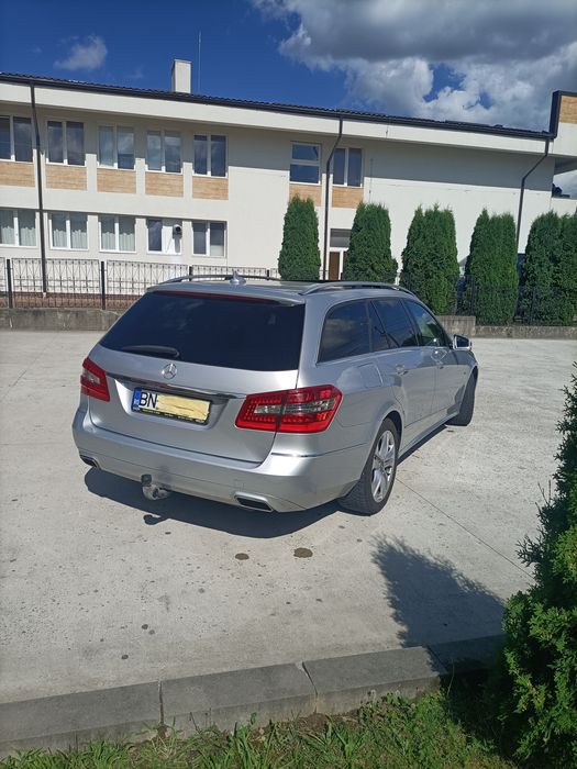 MERCEDES-BENZ E-Class 2012 — imagine 2