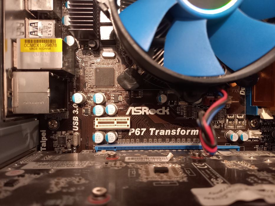 Продам запчасти на компьютер