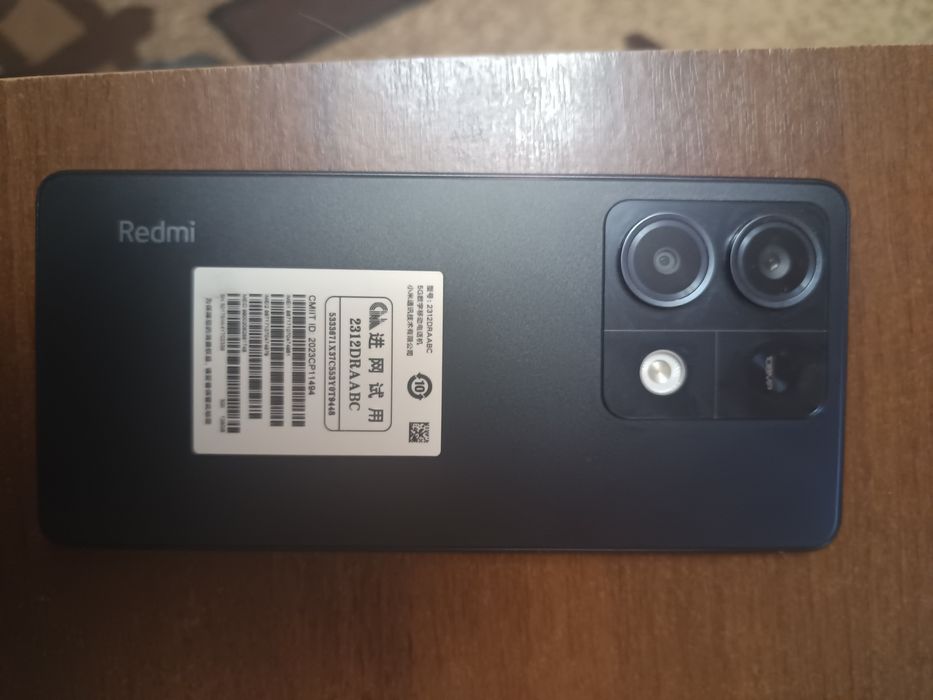 Продам телефон Redmi note 13 5g