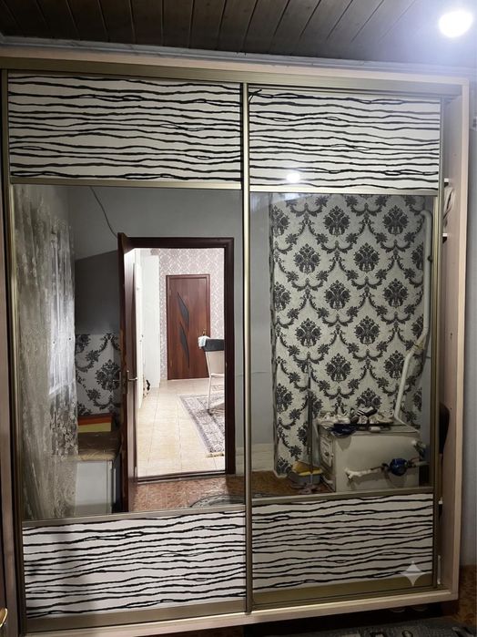 Продается Шкаф-купе в прихожую