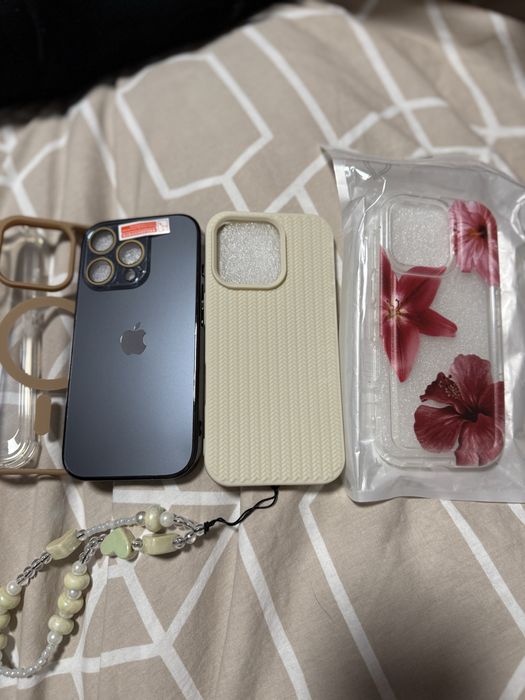 Iphone 16 pro кейсове/калъфи/case