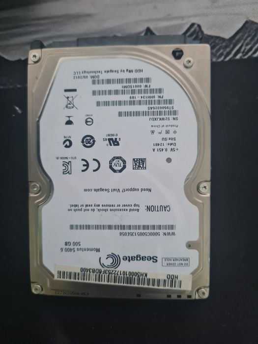 Se vind hard disk  în stare buna 500gb