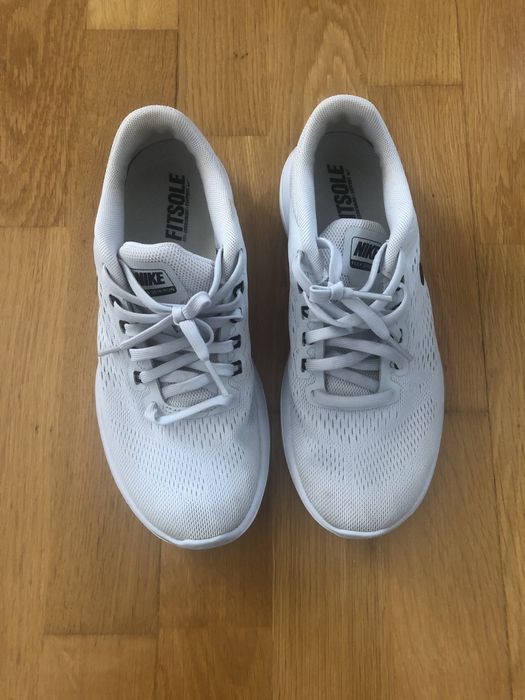 Adidasi Nike Flex Run originali