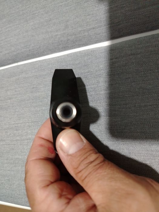 Aparat de tatuat rotativ, modelul Kwadron Equaliser Spike Mini 
Este nou