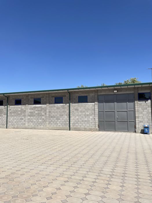 Склад арендага берилади. 200 кв.м