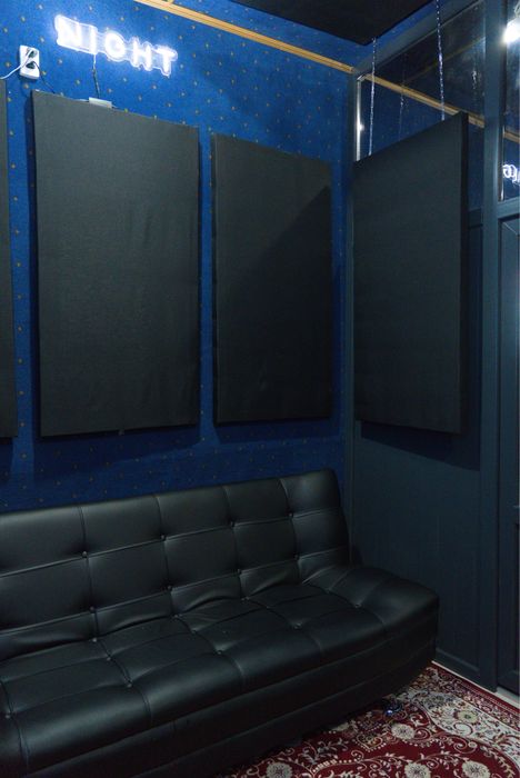 Арендатор на студию звукозаписи