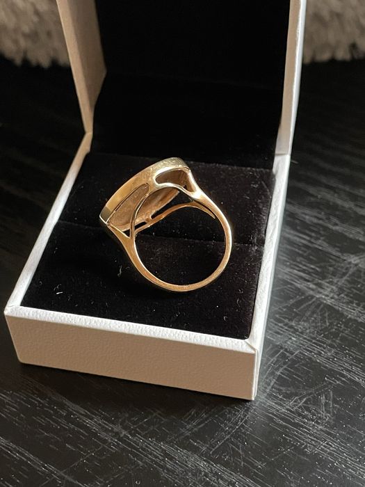 Златен кабала пръстен