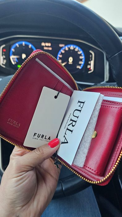 Портфейл FURLA 100% естествена кожа, чисто нов!