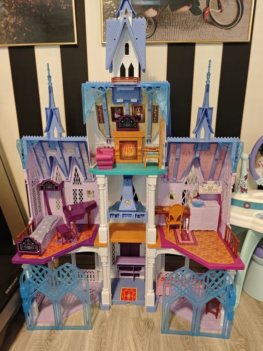 Castel Frozen 1.5 m inaltime
