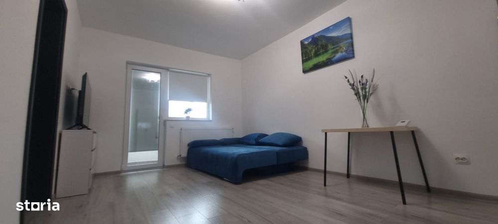 Garsoniera de inchiriat-Aparatorii Patriei-cu centrala+loc de parcare