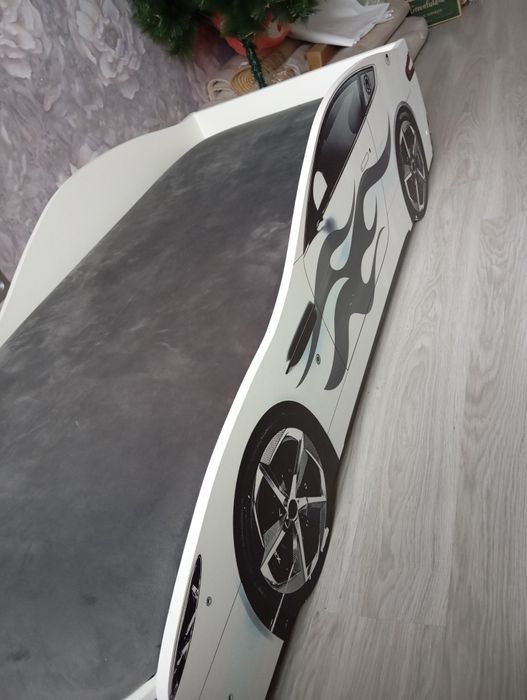 Продам детскую кроватку