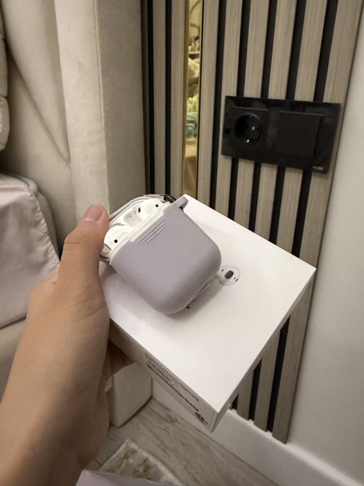 Airpods 2 оригинал