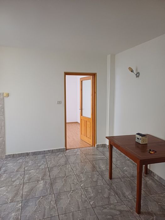 Apartament de inchiriat