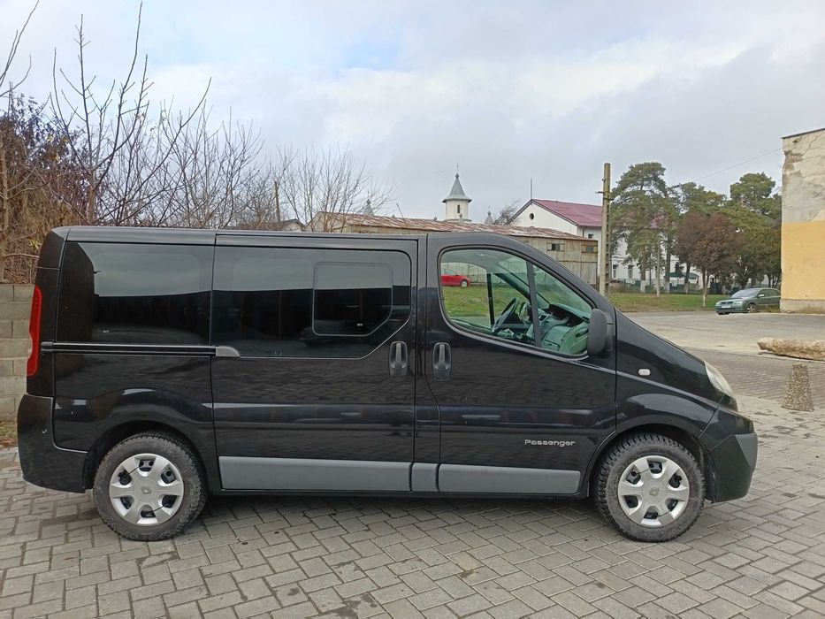 Renault Trafic An 2015*2.0DCI 115 Cp*8+1*AC*Pilot Automat*