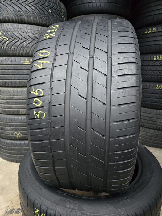 2 Anvelope Vară Hankook 305/40 R20 (RSC) Impecabile DOT3823.