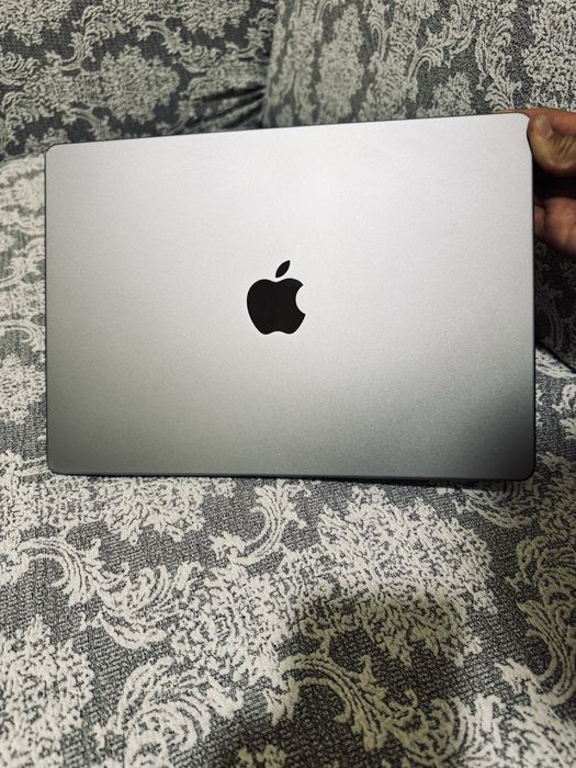 MacBook Pro M1 Pro 16/512
