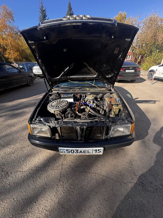 Продам Audi 80 B4