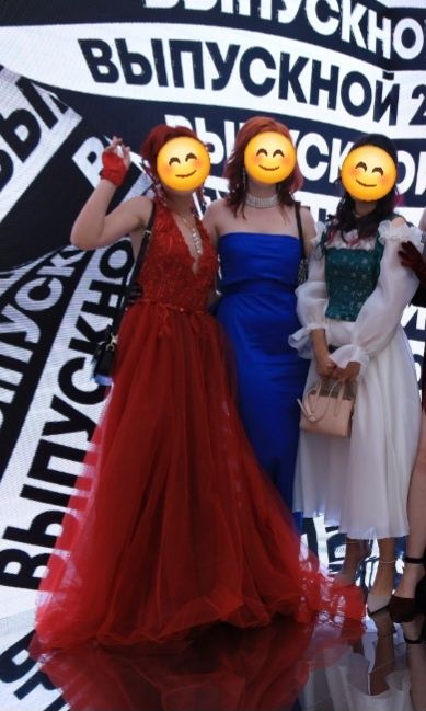 Продам шикарное вечернее красное платье