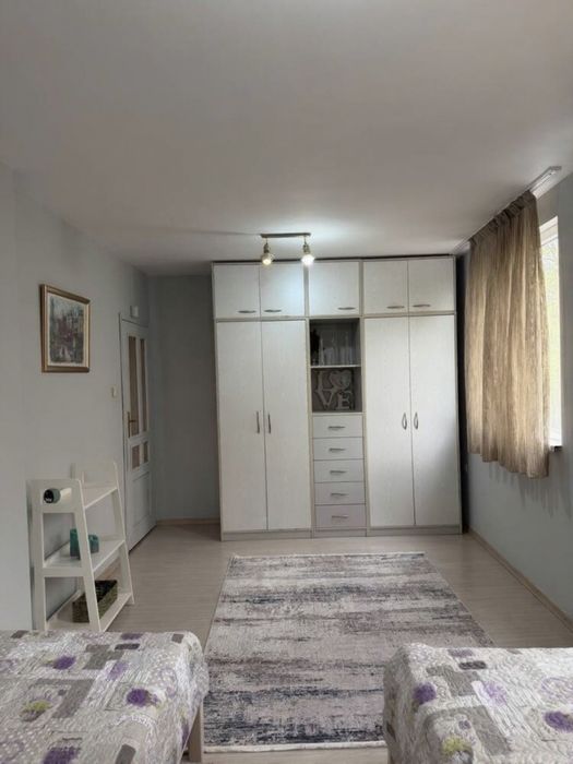 Дава се под наем Тристаен апартамент в Пловдив, Кършияка - 105 кв.м за 648.21 € - Снимка #7