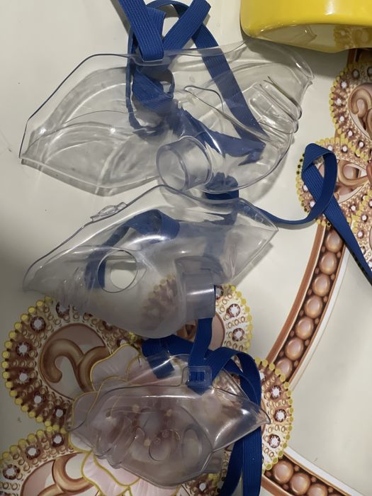 Продам Ингалятор компрессорный