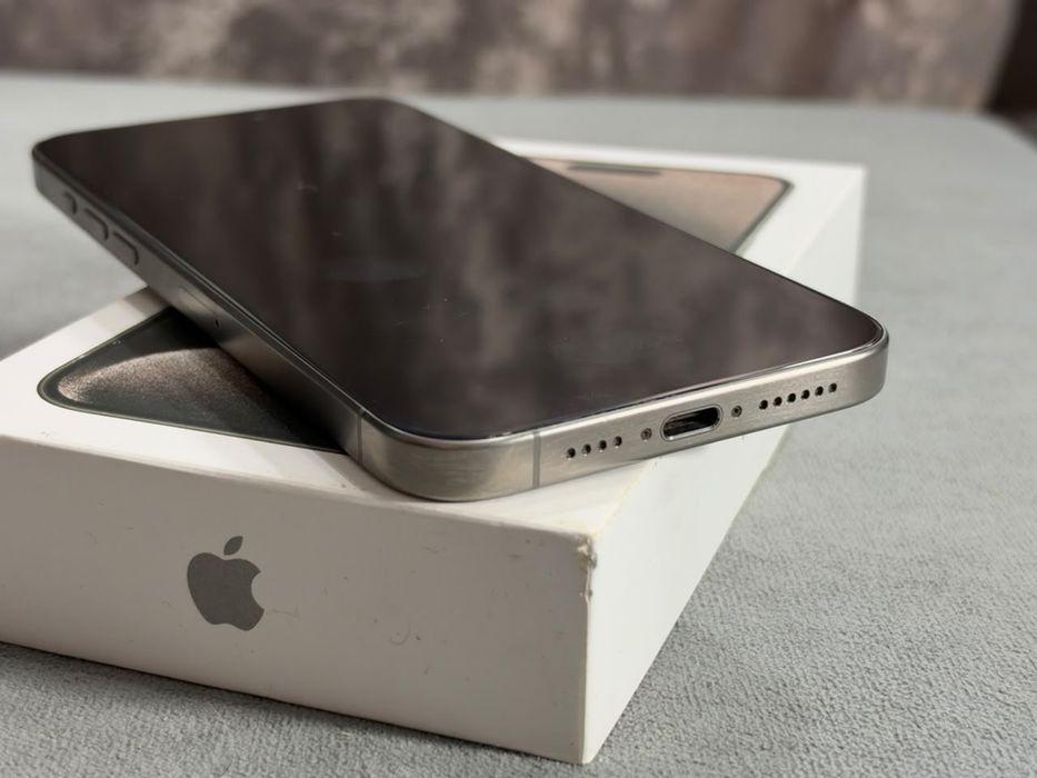 Iphone 15 pro max 256g