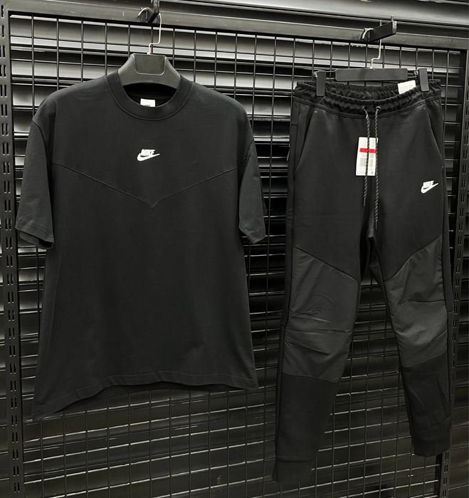 Тениска + долнище Nike