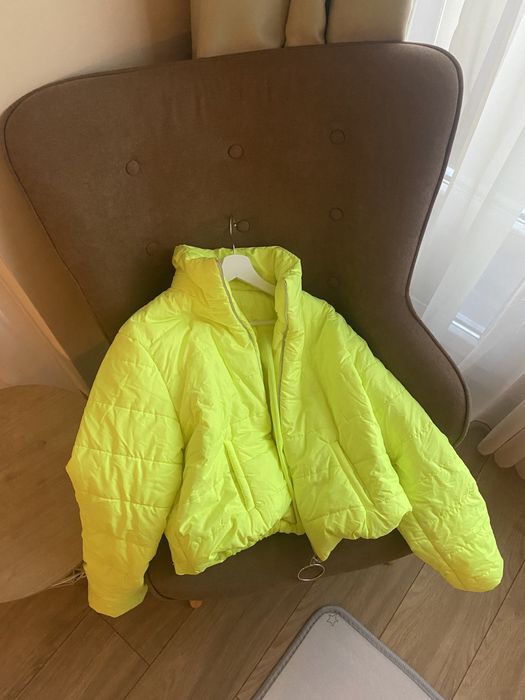 Зимно яке неон. Размер овърдайз