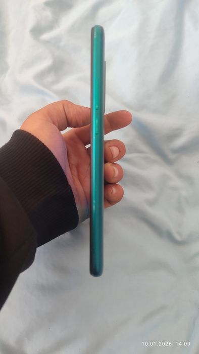 Продоется телефон редми