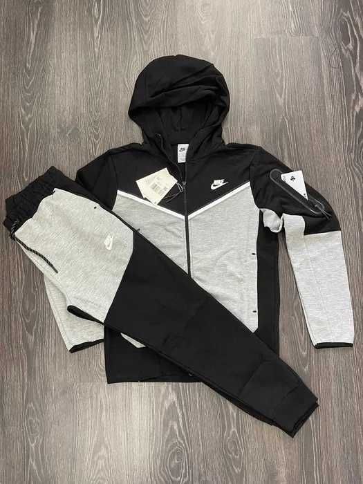 Trening NIKE Tech Set Complet