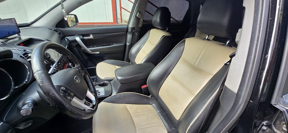 Kia Sorento Kia Sorento | 2012 | 2.2 CRDi Diesel | 197 CP | Automată | 4x4 | 232.0