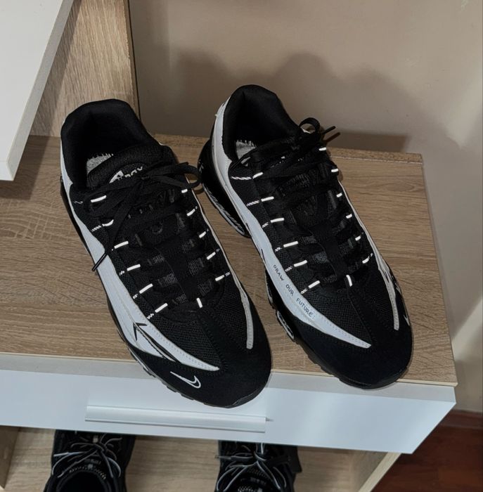 Nike Air Max 95 Sketch