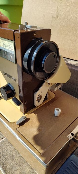 Шевна машина Veritas 8014/43