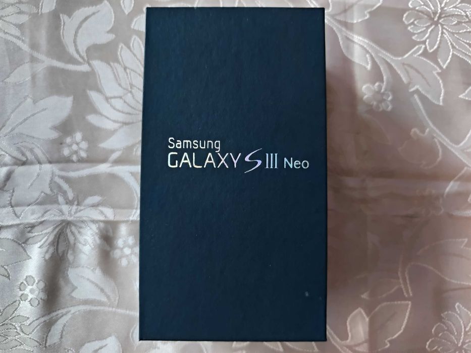 Продавам телефон Samsung Galaxy  S III Neo