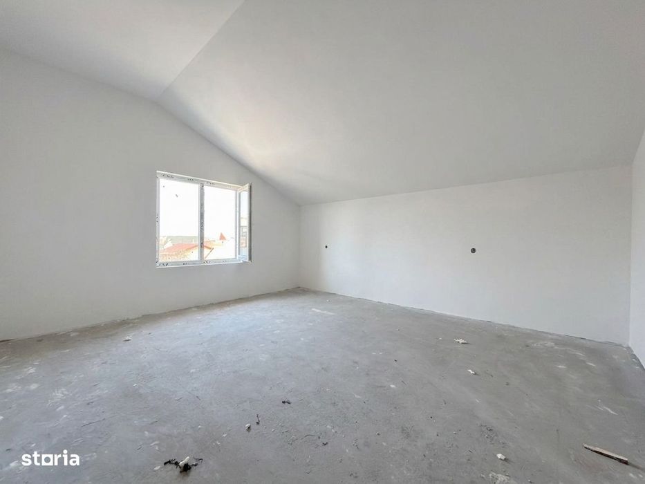 Vilă P+M cu 5 Camere - Lumina