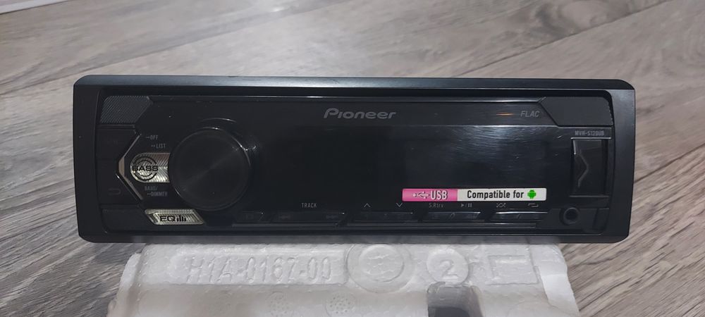 Магнитола Pioneer MVH-S120UB