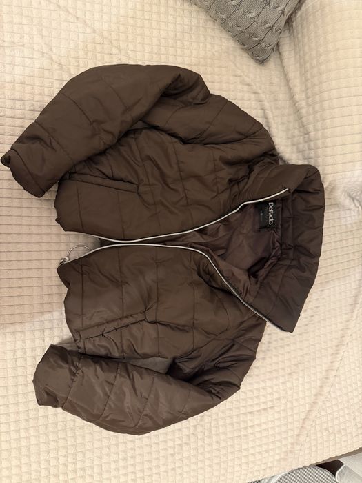 Кафяво късо яке