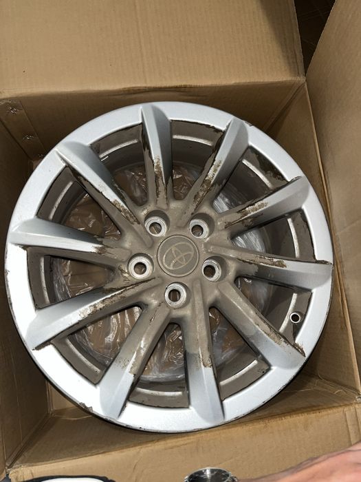 диски тойота камри 75