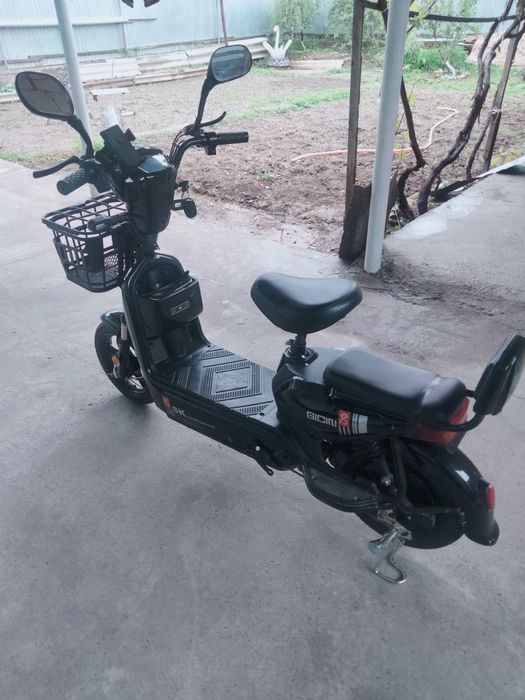 Скутыр Электро велосипед