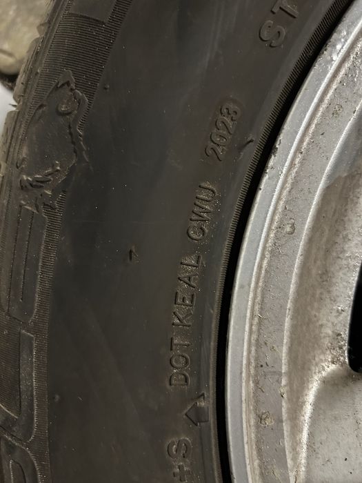 Гуми с джанти хонда црв 1