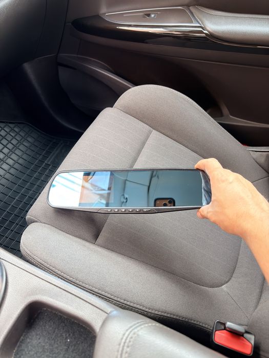 Camera auto noua cu card