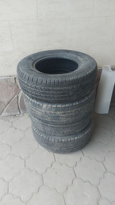 Продам 3покрышки недорого