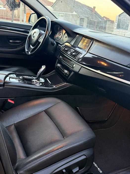 BMW 518 d F10 2.0 diesel 150 c.p. 2016 Automatic. Schimb