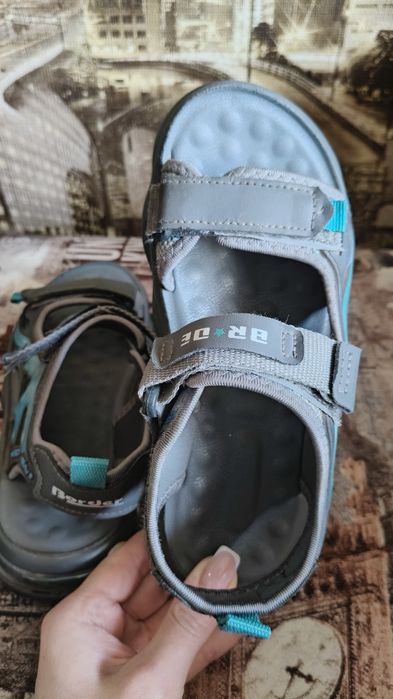 Сандалии на мальчика