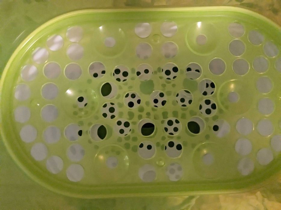 Стерилизатор Cangaroo и шишета NUK, Chicco, Tommee Tippee