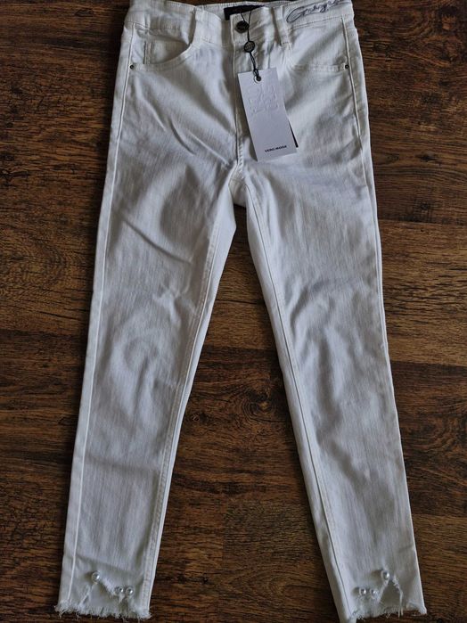 Бели дънки Vero Moda