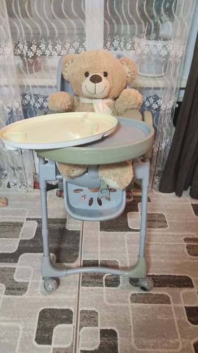 Продам стульчик для кормления