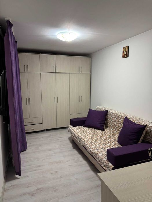 Garsonieră de Închiriat